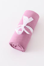 Load image into Gallery viewer, Lilac baby bamboo swaddle blanket
