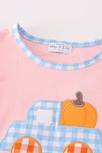 Load image into Gallery viewer, Pink truck pumpkin embroidery girl set
