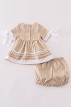 Load image into Gallery viewer, Premium Sand lace ruffle baby set
