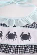 Load image into Gallery viewer, Mint crab embroidery ruffle 2pc girl swimsuit
