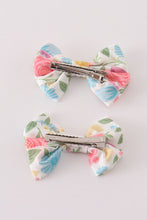 Load image into Gallery viewer, Floral print hair bow
