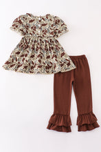 Load image into Gallery viewer, Camouflage girl ruffle pants set
