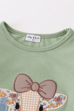 Load image into Gallery viewer, Green cow applique girl set
