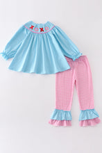 Load image into Gallery viewer, Blue valentine XOXO smocked girl set
