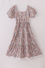 Load image into Gallery viewer, Floral print mom dress
